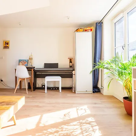 112- Lovely In Le Marais Apartment *